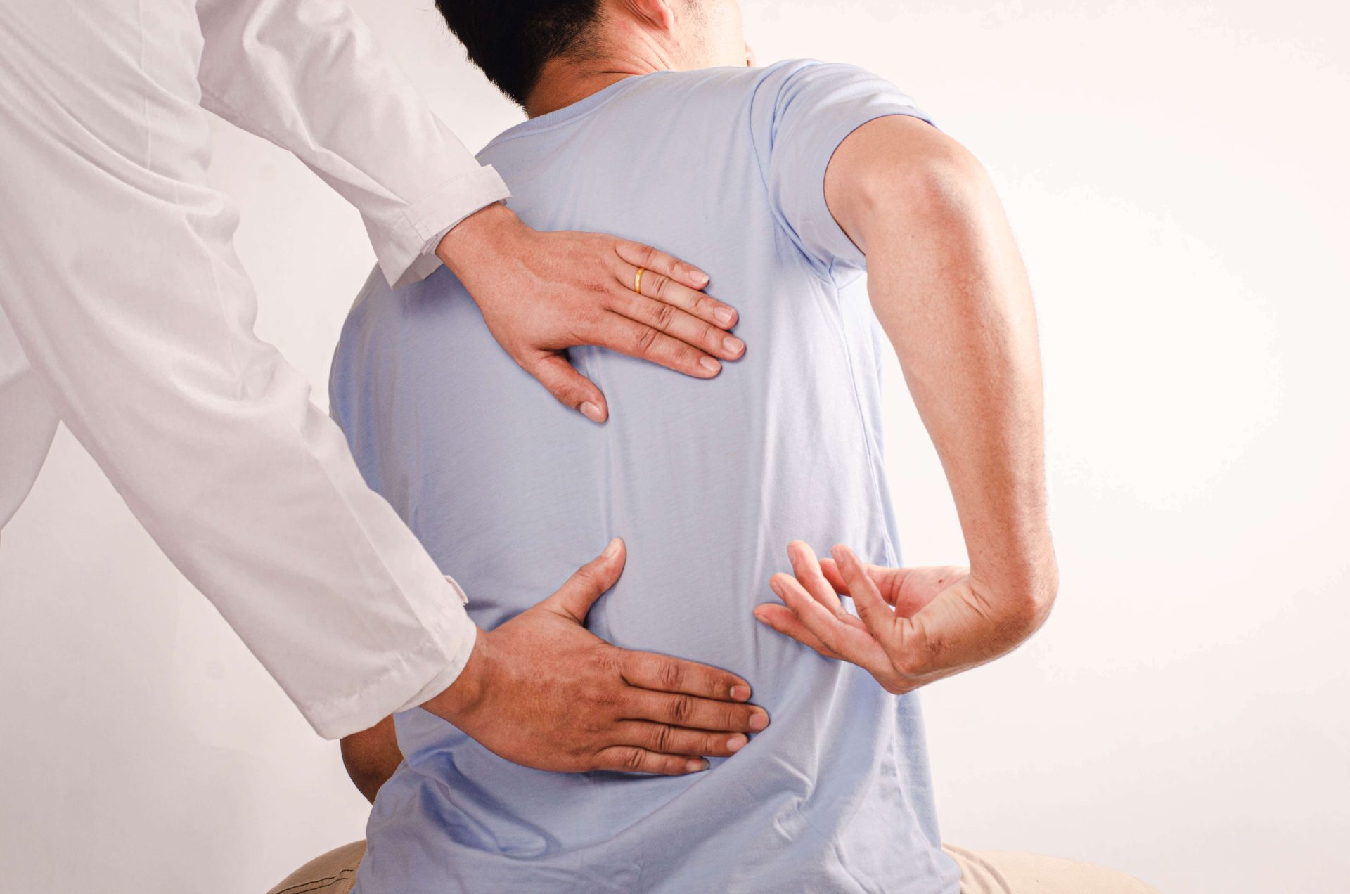 Dealing with low back pain? Try osteopathy